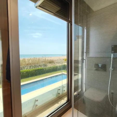 Appartamento Luxury Beachfront With Pool Alcossebre
