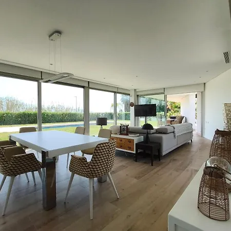 Luxury Beachfront With Pool شقة Alcossebre